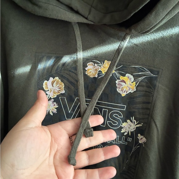 Vans Women’s Olive Green Floral Cropped Long Sleeve Hoodie Pullover Sweater L - Picture 9 of 13